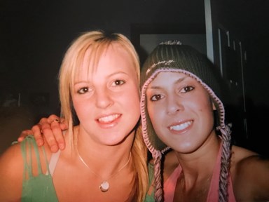 Selfie of Natasha Sergi wearing a beanie with her friend.